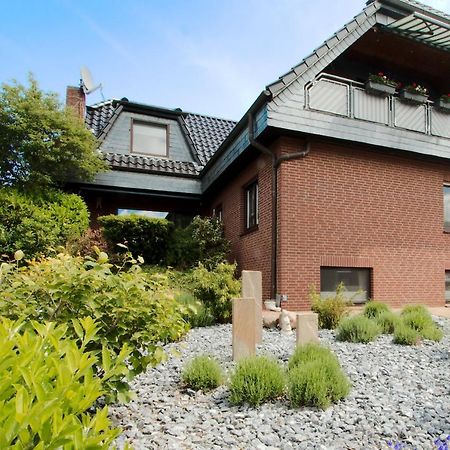 Zwei Ferienwohnungen Ankerpatz 70 Qm Mit Loggia & Puppenstube 50 Qm Mit Gartenterrasse In Hagenburg Naehe Steinhuder Meer Exterior foto